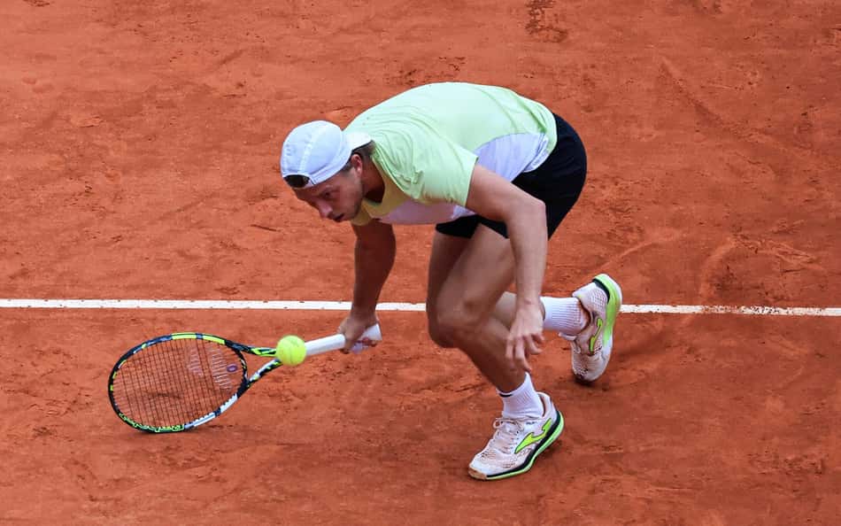 AFP__20250409__39QP9L3__v1__HighRes__TennisAtpMonteCarlo-scaled-aspect-ratio-512-320