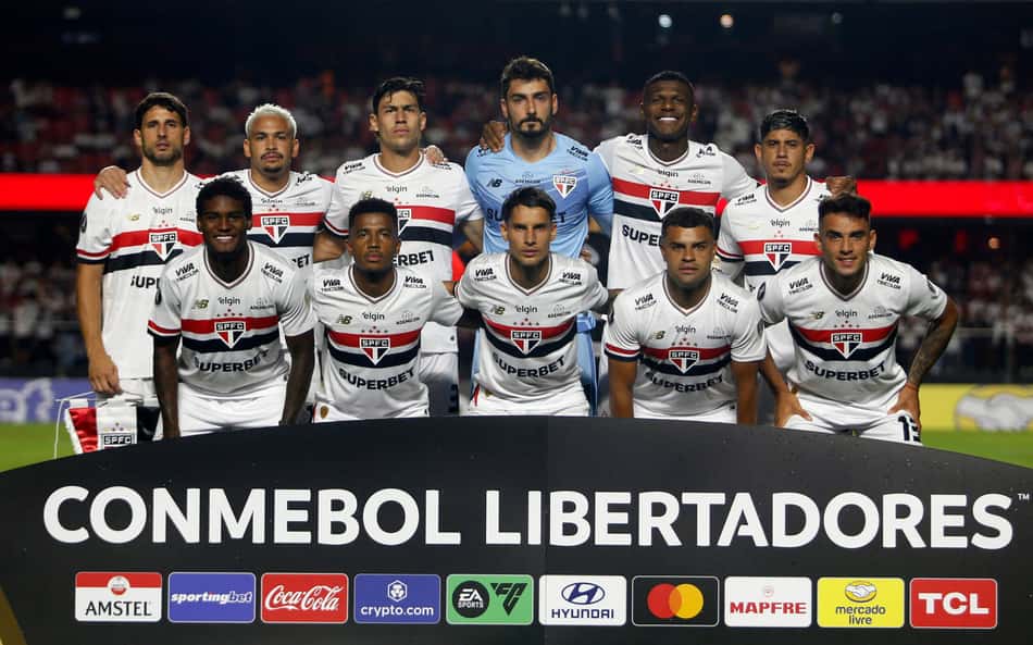 Medalhão do São Paulo vira alvo após empate na Libertadores: 'Coisa triste'