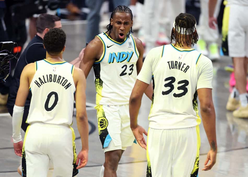 Milwaukee Bucks v Indiana Pacers – Game Two