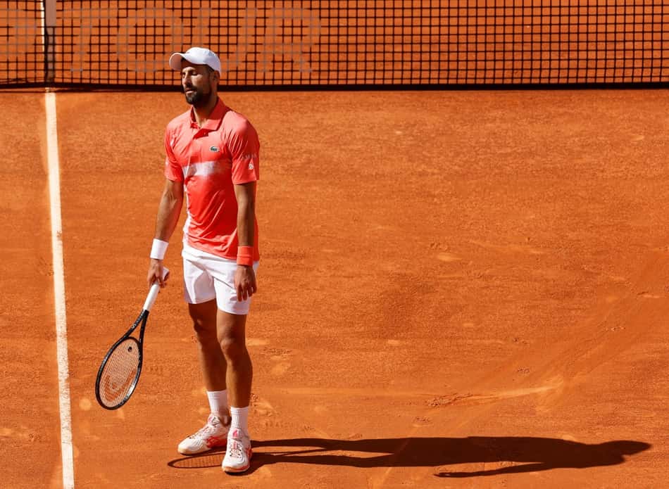 O desânimo de Djokovic na derrota na estreia em Madri