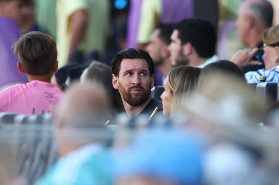 Messi na arquibancada em Inter Miami x FC Dallas