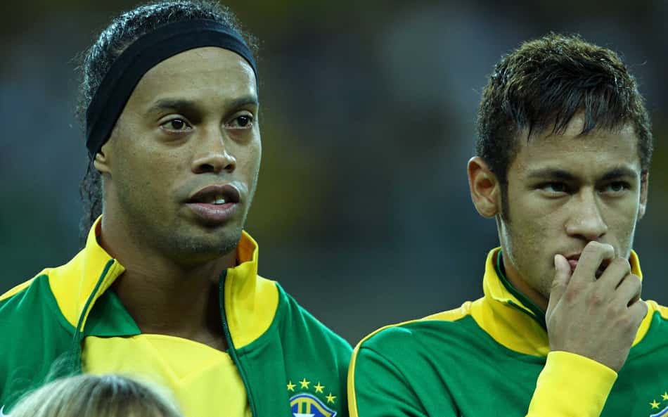 Ronaldinho cita motivo para período conturbado de Neymar no PSG