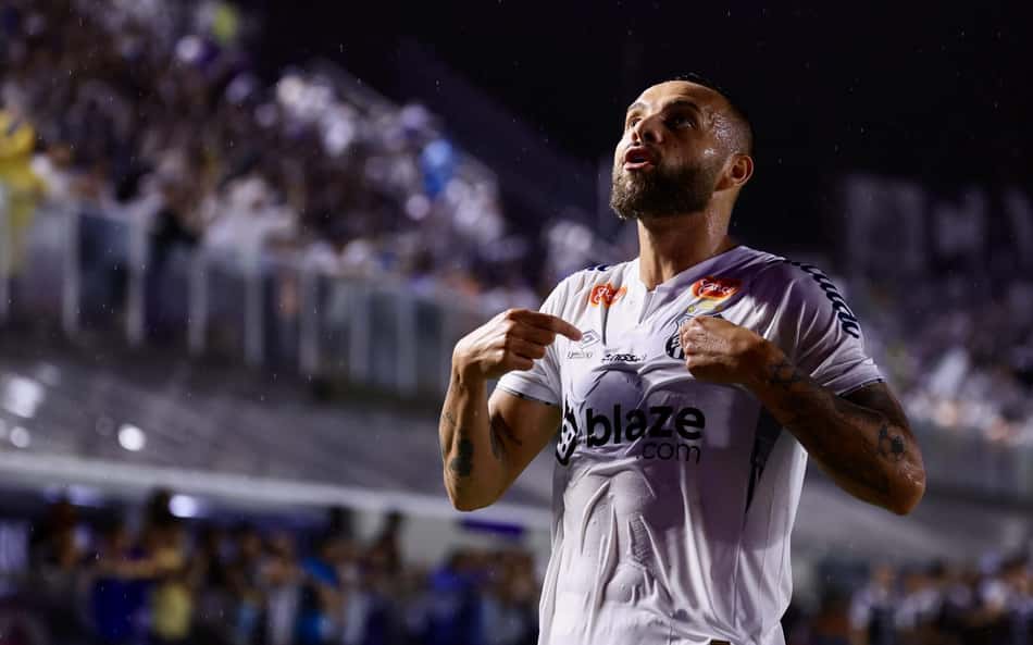 Caixinha defende titularidade de Guilherme no Santos: 'tem entrega ofensiva'