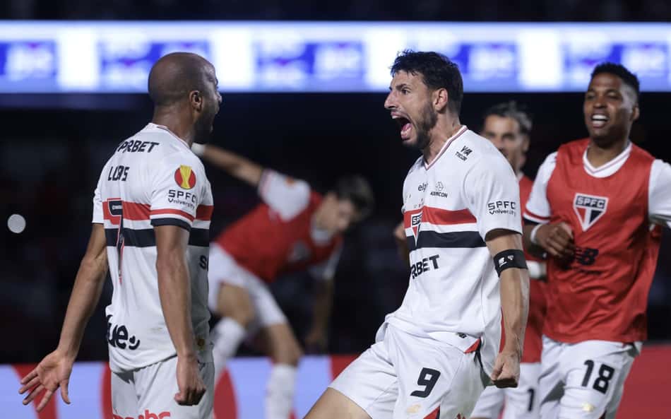 Quem fatura mais? Veja ranking de patrocínios após renovação do São Paulo