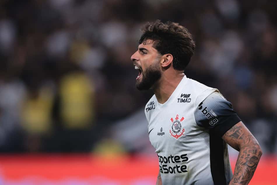 Yuri Alberto vive grande fase no Corinthians (Foto: Ettore Chiereguini/AGIF)