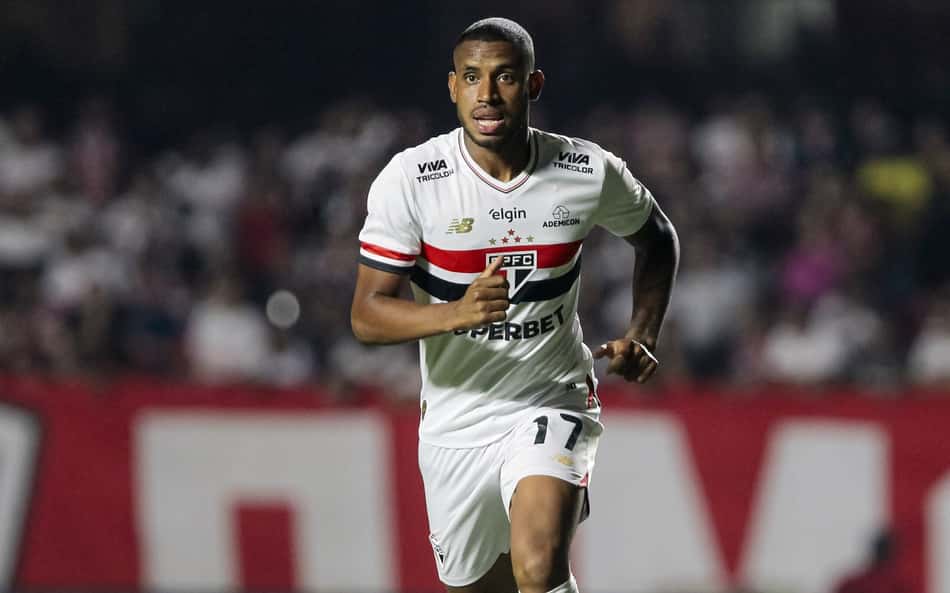 André Silva explica confusão em jogo do São Paulo e abre o jogo sobre Zubeldía