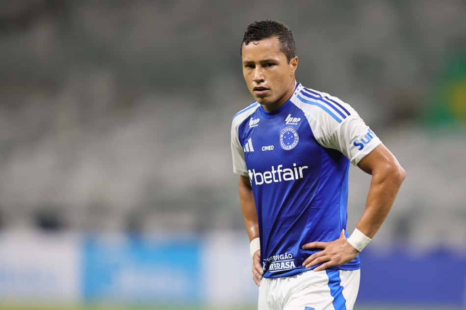Marlon disputou 100 jogos pelo Cruzeiro. (Foto: Gilson Lobo/AGIF)