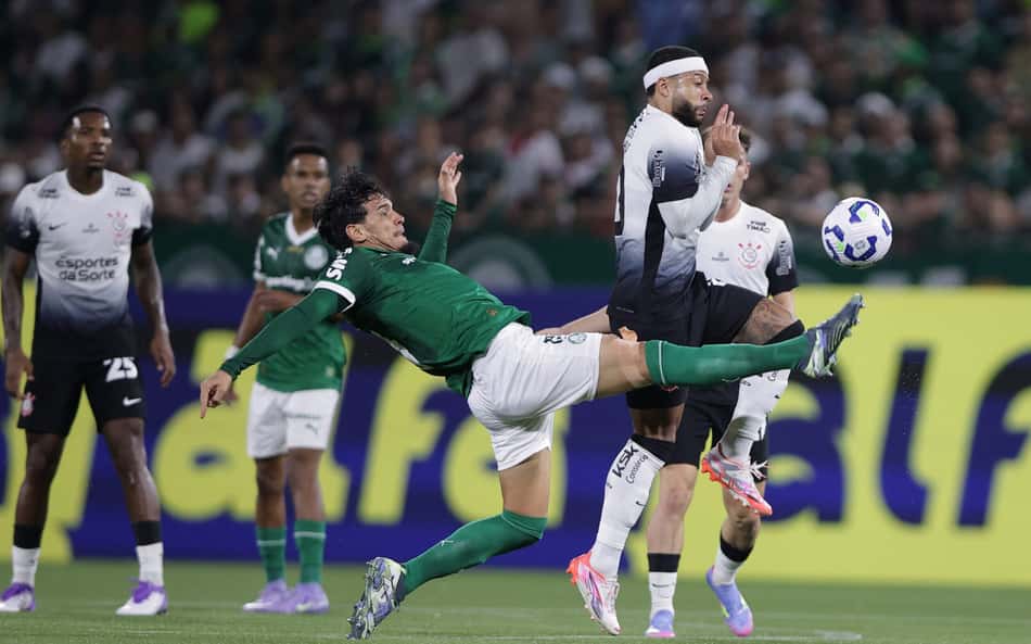 Memphis passa em branco e amplia a seca em clássicos pelo Corinthians