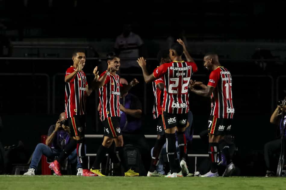 BRASILEIRO A 2025, SAO PAULO X CRUZEIRO