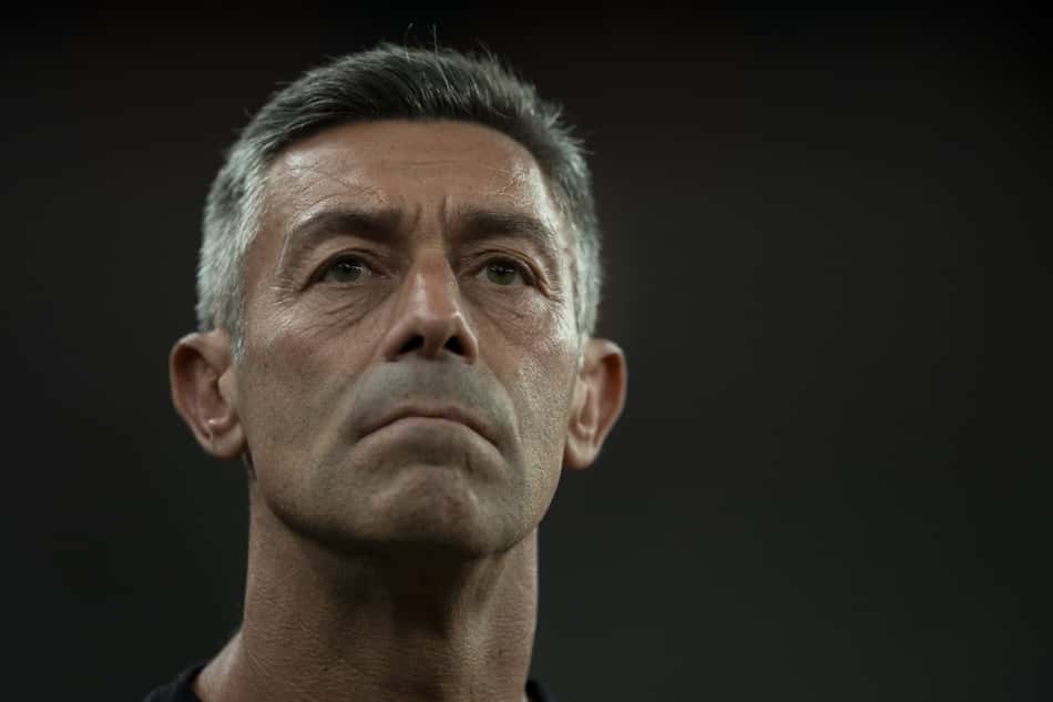 Pedro Caixinha comendou no futebol brasileiro os times do Santos e do Red Bull Bragantino. (Crédito: Jorge Rodrigues/AGIF)