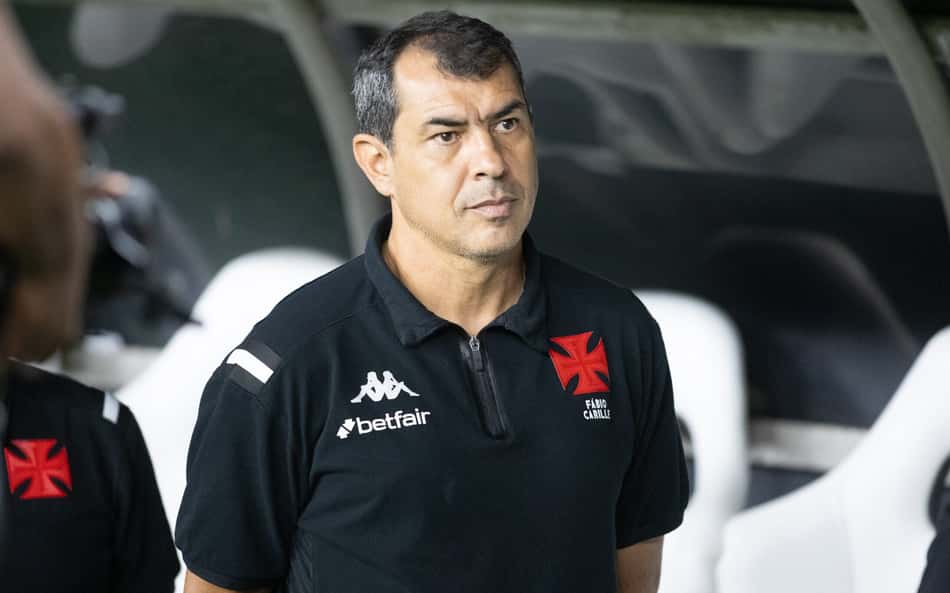 Carille se irrita com postura do Vasco em derrota: 'Muito ruim'
