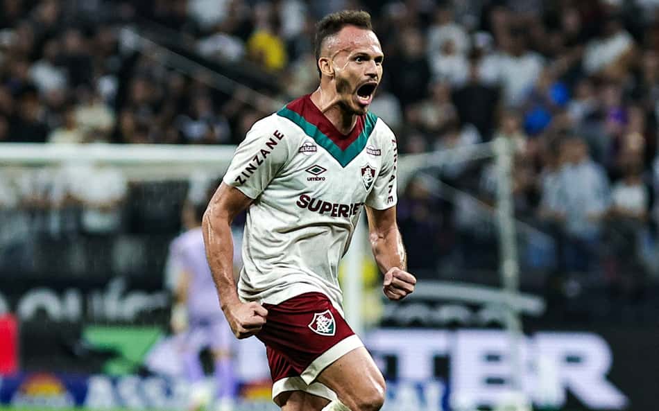 Fluminense vence o Corinthians fora de casa e mantém boa fase no Brasileirão