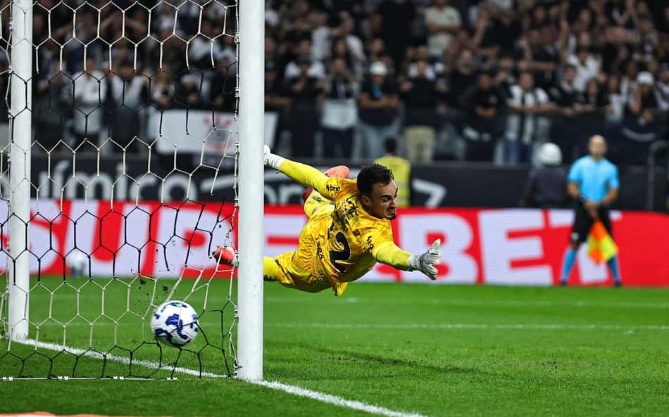 Novo técnico do Corinthians terá como missão corrigir fragilidade defensiva da equipe