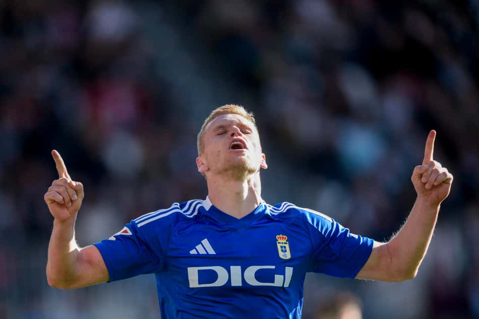 Alemão está em alta no Real Oviedo (Foto: Divulgação)