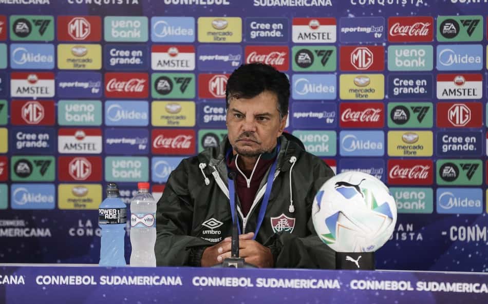 Auxiliar do Fluminense defende reservas na Sul-Americana: 'Decisão acertada'