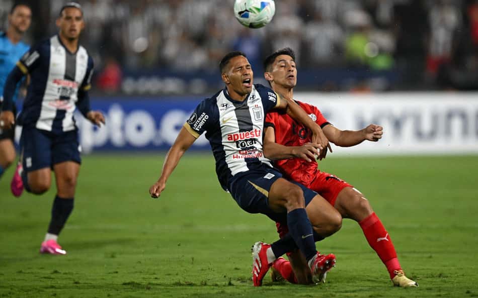 Libertad vence Alianza Lima fora e larga na frente no grupo do São Paulo