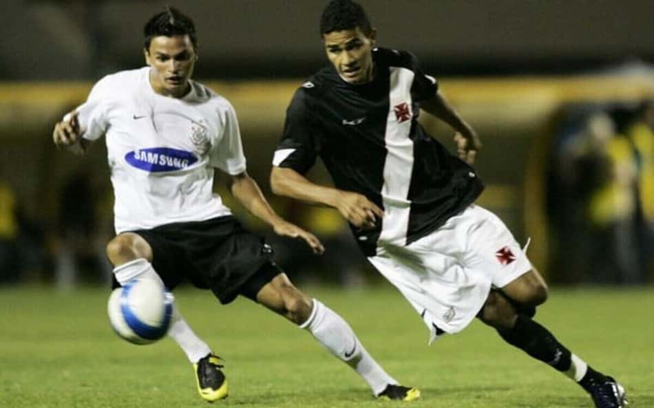 Corinthians x Vasco: clássico nacional carrega memórias de glória e queda