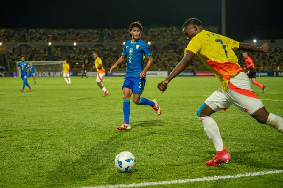 Ângelo em ação pela seleção brasileira. (Foto: Nelson Terme/CBF)