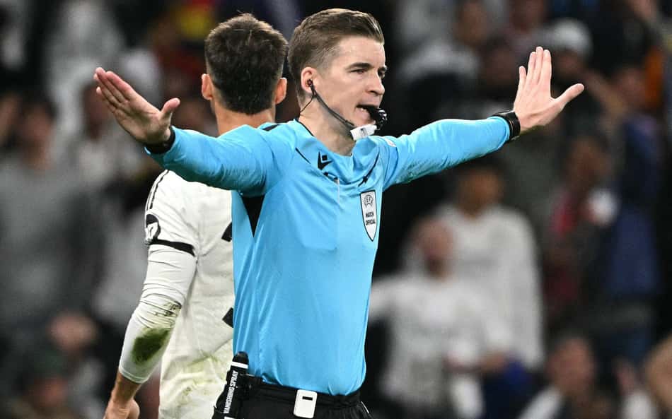 Especialista em arbitragem bate o martelo sobre polêmica em Real Madrid x Arsenal