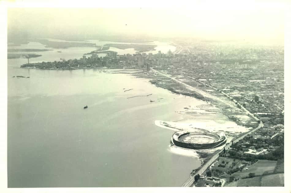 Construção do estádio do Internacional, Beira-Rio, 196 Foto: Reprodução