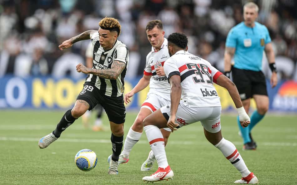 Show de Thiaguinho altera data de Botafogo x São Paulo no Nilton Santos