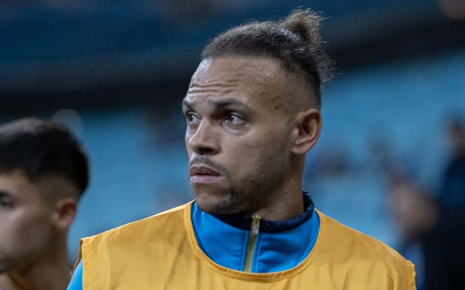Braithwaite cita Real Madrid ao avaliar momento do Grêmio: 'tem jogos que não joga bem'