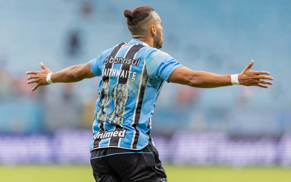 Braithwaite defende Quinteros no Grêmio: 'somos nós no campo'