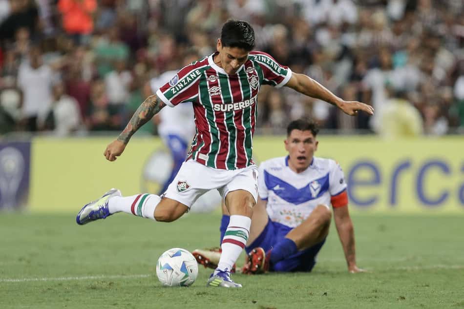 Segundo gol de Cano pelo Fluminense na Sul-Americana (Foto: Lucas Merçon/FFC)