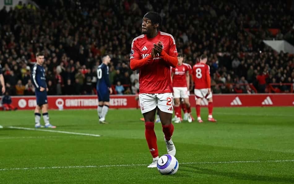 Com 'Lei do Ex', Manchester United é derrotado pelo Nottingham Forest