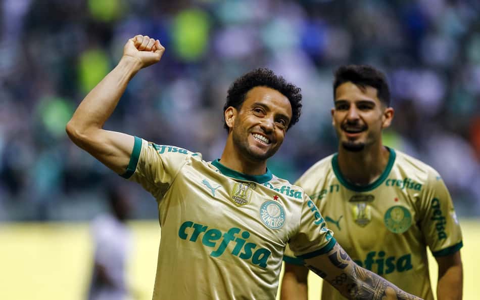 Felipe Anderson reencontra bom futebol e vive melhor momento no Palmeiras