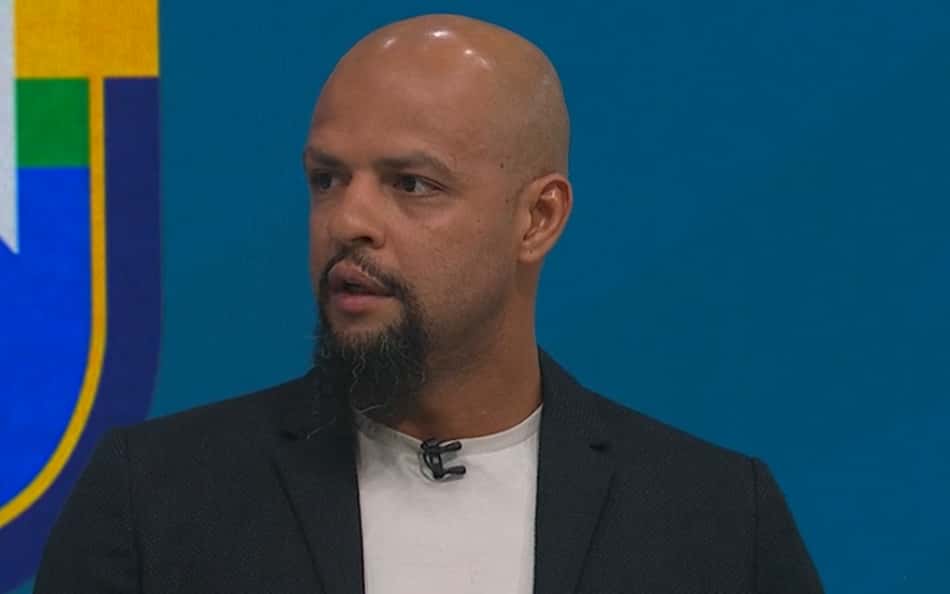 Felipe Melo reclama de lance polêmico em Botafogo x Fluminense: 'Não é clubismo'