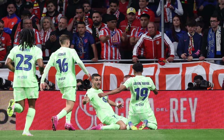 Ferran-Torres-comemora-gol-marcado-pelo-Barcelona-sobre-o-Atletico-de-Madrid-pela-semifinal-da-Copa-do-Rei-scaled-aspect-ratio-512-320