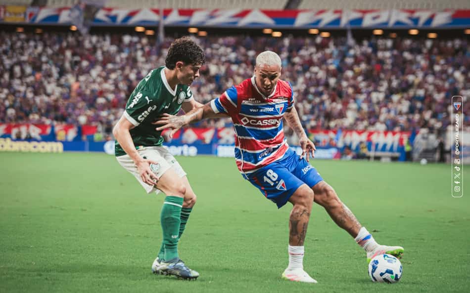 Palmeiras vence o Fortaleza com brilho de Weverton e assume a liderança do Brasileirão