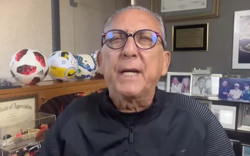 Galvão detona camisa vermelha do Brasil e pede intervenção de Romário: 'Crime'