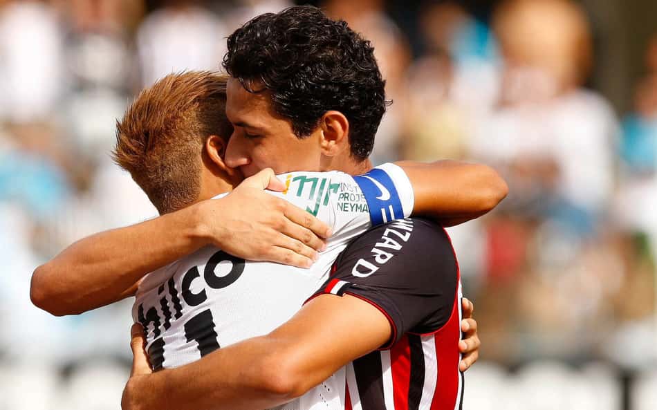 Em fases distintas, Ganso reencontra Neymar no Brasileirão