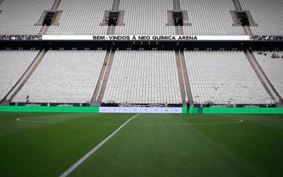 Vasco divulga lista de relacionados para partida contra Corinthians pelo Brasileirão