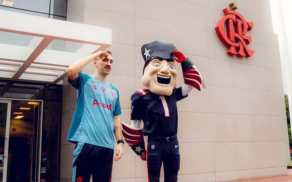 NFL: Léo Ortiz, do Flamengo, 'drafta' jogador para New England Patriots