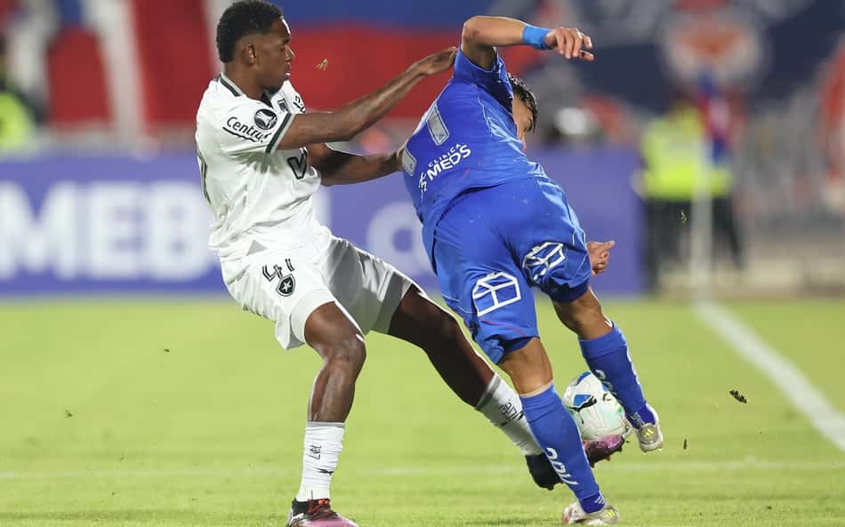 ANÁLISE: Botafogo sofre para encontrar soluções em derrota na estreia da Libertadores