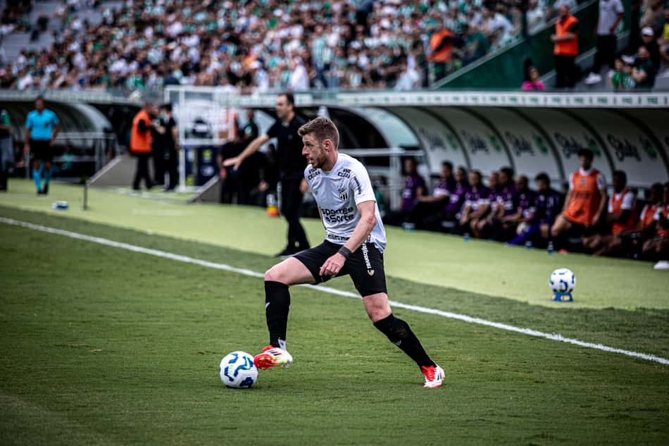 Aylon na partida entre Juventude e Ceará, pelo Brasileirão 2025 (Felipe Santos/Ceará SC)