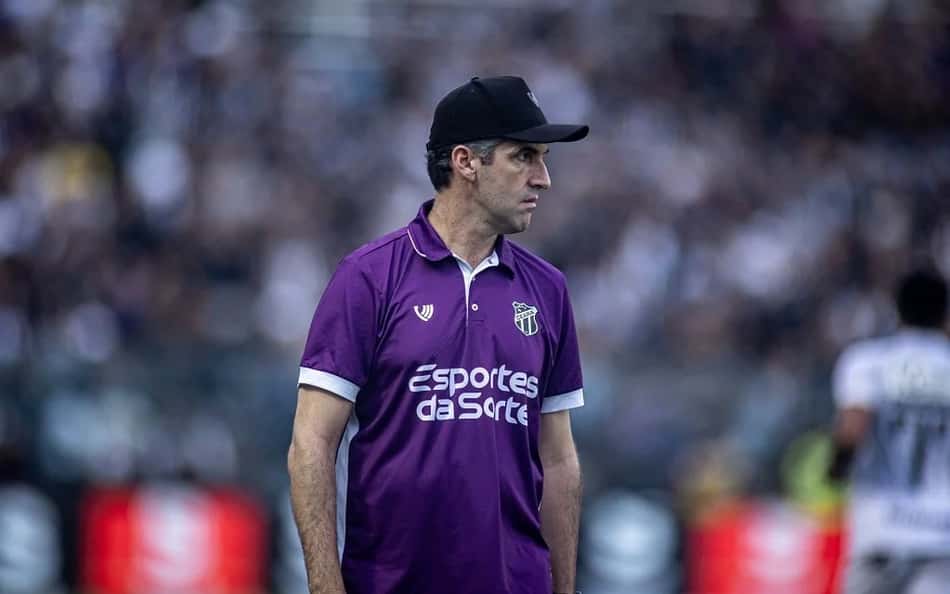 Léo Condé avalia empate do Ceará com o RB Bragantino: 'Cheio de alternâncias'