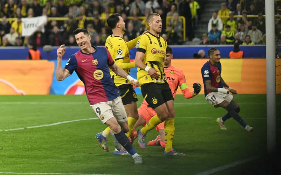 Guirrasy marca hat-trick, Dortmund vence, mas Barcelona se classifica na Champions League