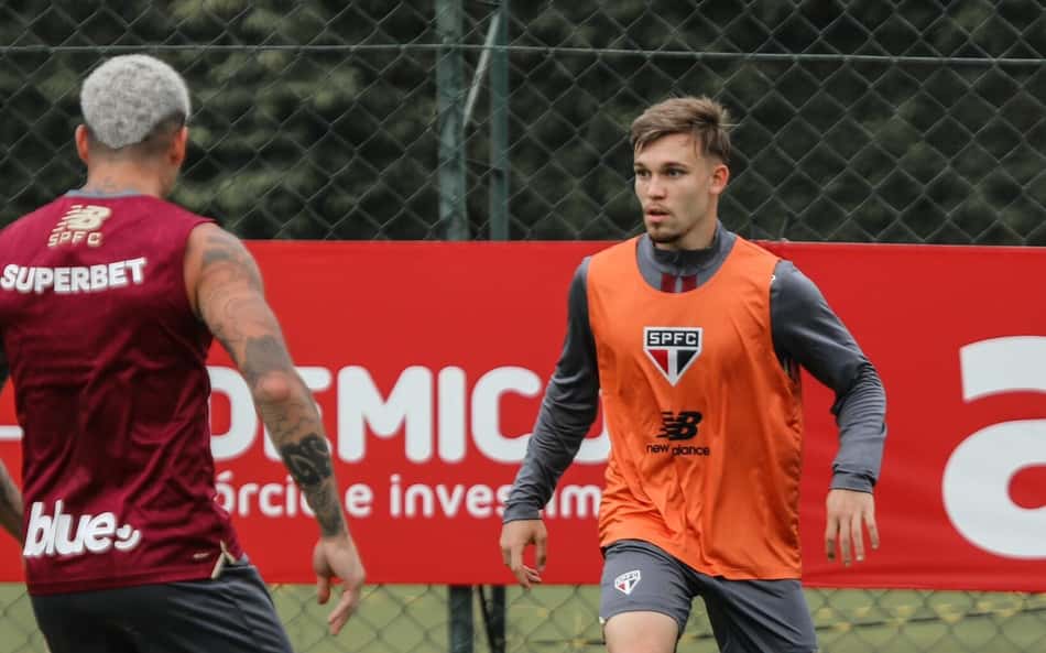 São Paulo pode ter mudanças contra o Ceará; veja provável escalação