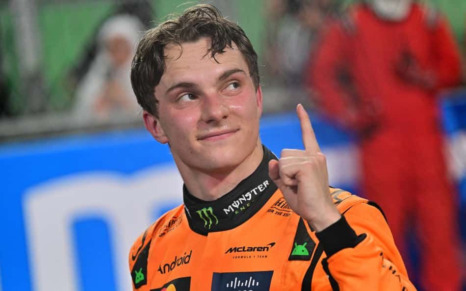 Verstappen elogia Piastri e destaca influência de Mark Webber: 'Quase não comete erros'