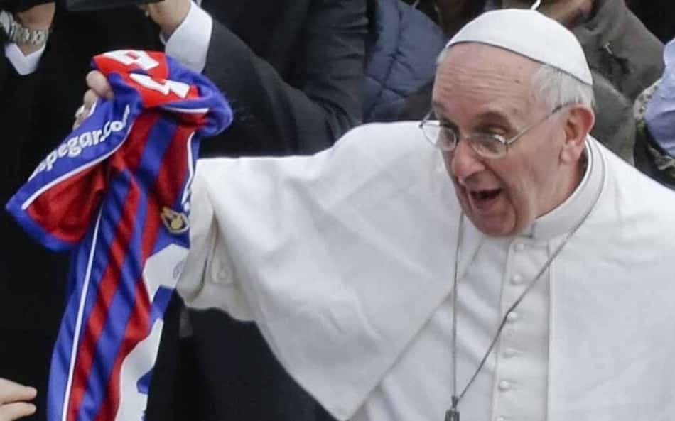Idade e horário da morte do Papa Francisco têm coincidência curiosa com futebol
