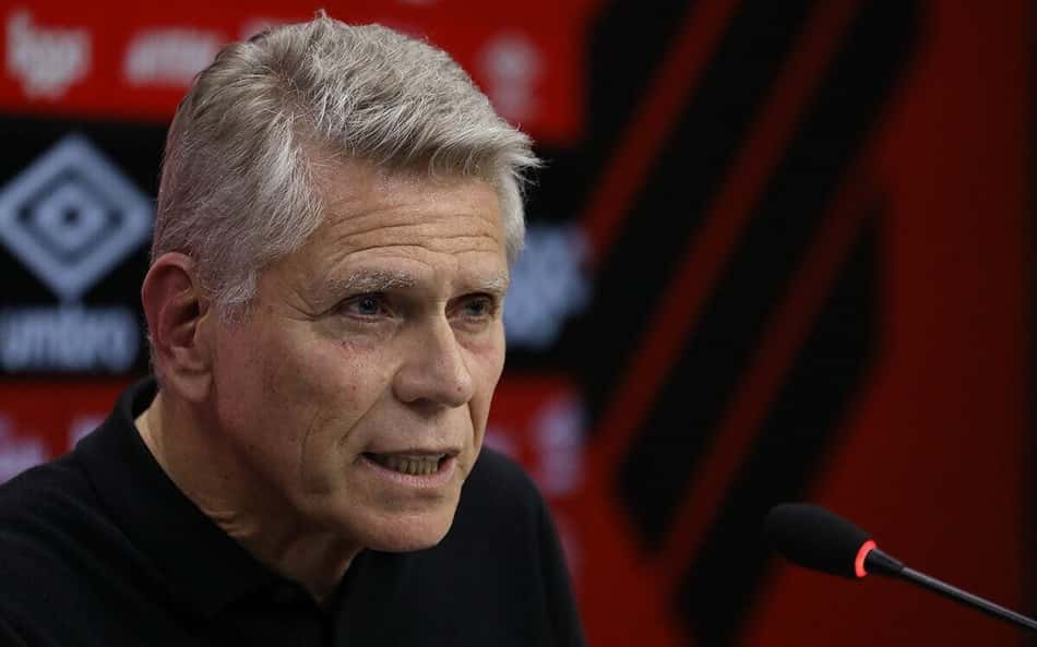 Lembra dele? Paulo Autuori é anunciado em novo clube