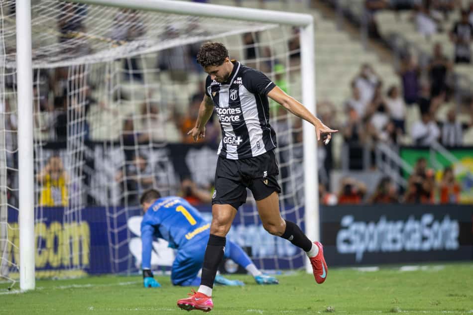 Pedro Raúl Ceará Grêmio