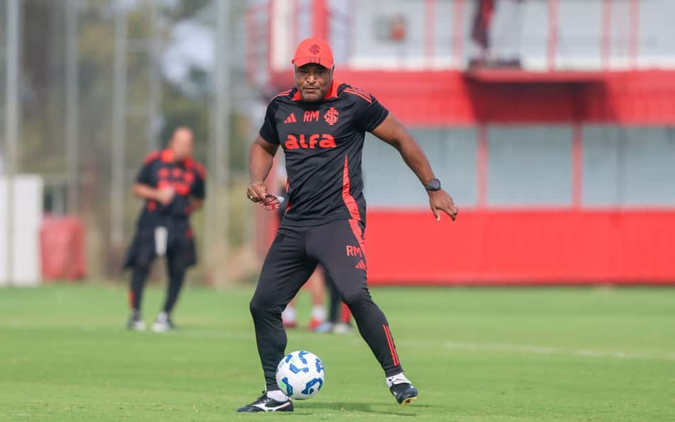 Dilema no Internacional: poupar jogadores ou resolver problemas