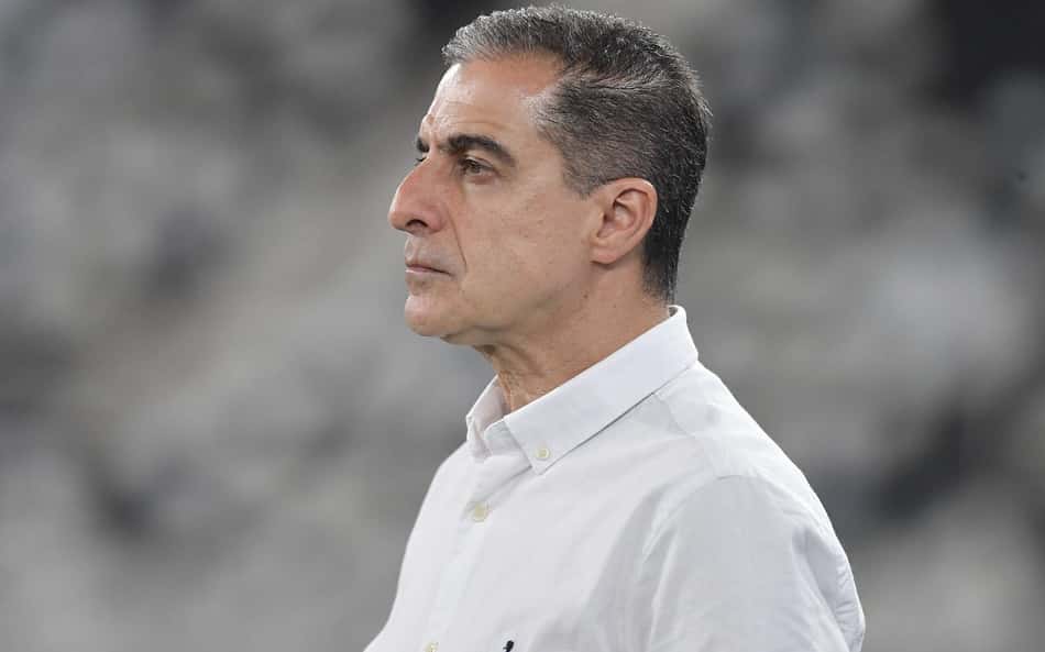 Paiva dedica vitória do Botafogo sobre o Carabobo a Manga