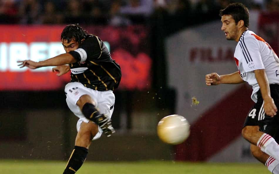 Ex-Corinthians quer unir Messi e Cristiano Ronaldo pelo mesmo time; entenda