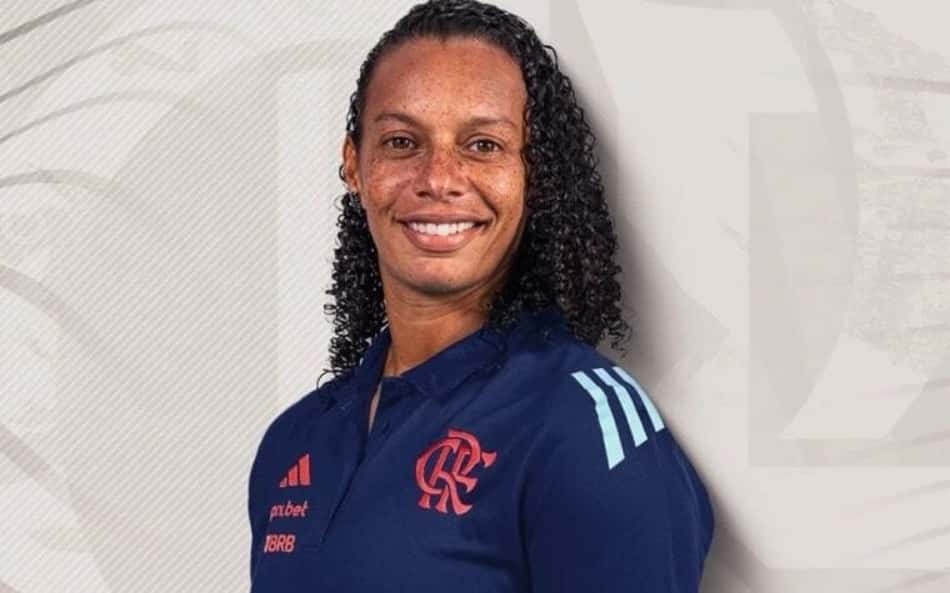 Com feito inédito, Flamengo promove mudança no comando técnico do futebol feminino
